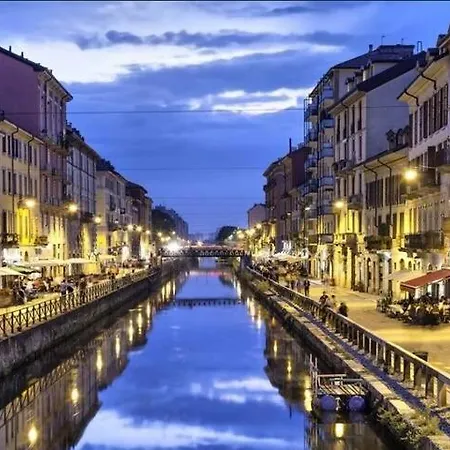 Briano's House (Navigli-Bocconi-Fondazione Prada)-2